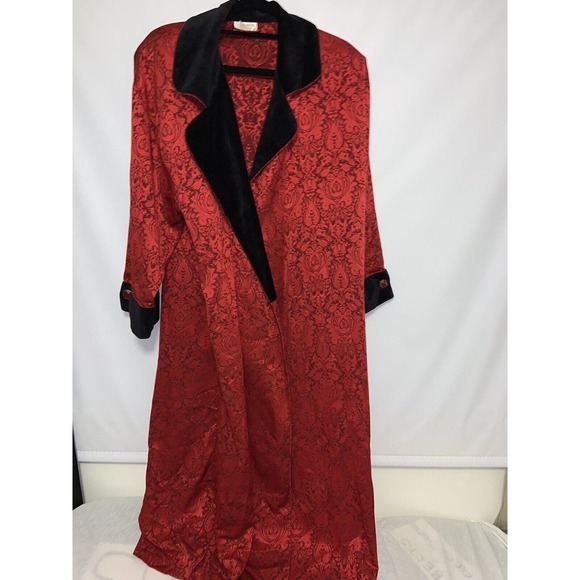 Victoria's Secret Other - Vintage Victoria's Secret Gold Label Velvet Robe *Missing Belt 1990s Size Medium